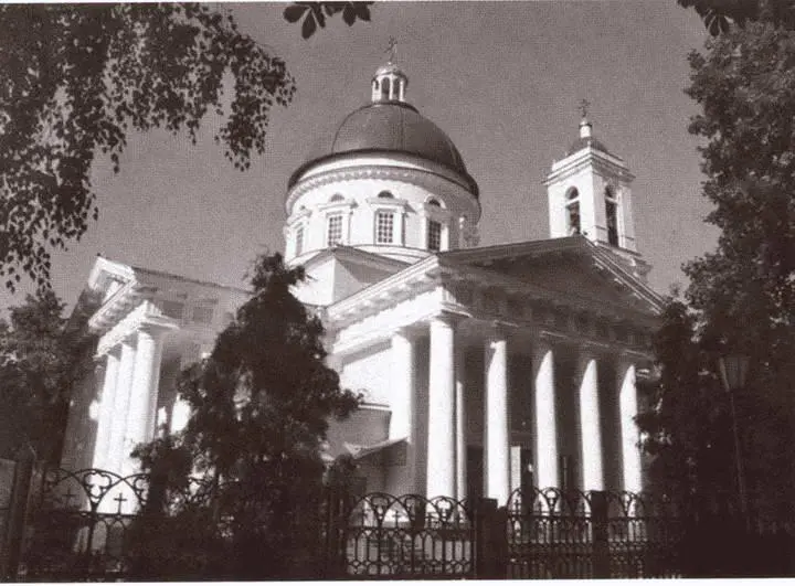 Собор святых Петра и Павла в Гомеле где был похоронен НП Румянцев - фото 73