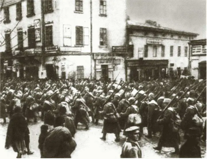 Русские войска вступают во Львов 21 августа 1914 г Козьма Фирсович - фото 7