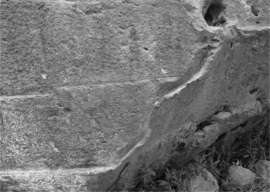 Рис 38 Камень с пластилиновым надрезом в Саксайуамане Еще более странный - фото 55