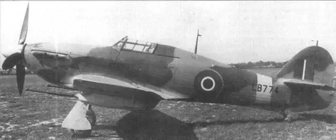 Хоукер Харрикейн Mk IV с пушками Виккерс S калибра 40 мм июнь 1943 года - фото 48