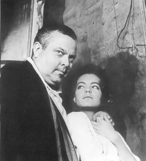22 С Орсоном Уэллсом на съёмках Процесса 1962 год 23 В фильме Процесс - фото 22