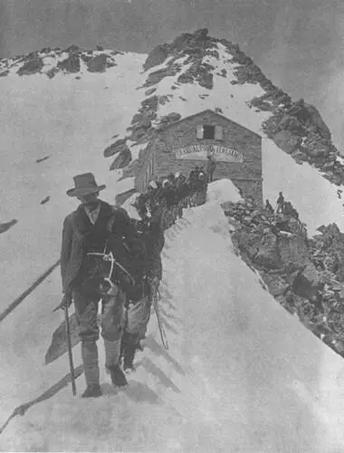 Альпийские стрелки в своей стихии 1915 Как опытный скалолаз он смог - фото 31