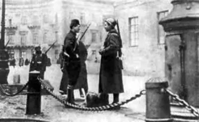 Гражданская война в Одессе Эвакуация из Одессы в 1920 году В клубах и - фото 10