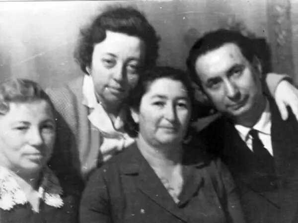 Жена брата Мили Донского Абраши Ева его двоюродная сестра Ева Гулер мама - фото 135