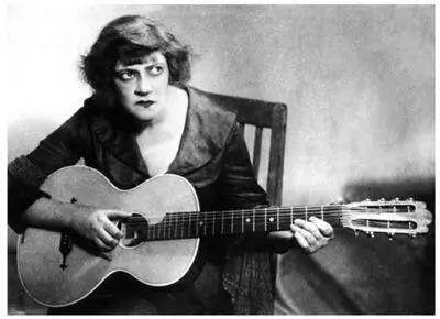 Раневская в роли Зинки в спектакле Патетическая соната 1931 г Ф Г - фото 12