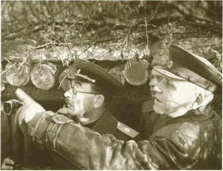 ПА Ротмистров и ИС Конев 1944 г НС Хрущёв и ИС Конев в период - фото 27