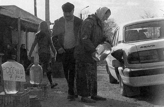 Самопальный бензин остается главным источником дохода местного населения а - фото 50
