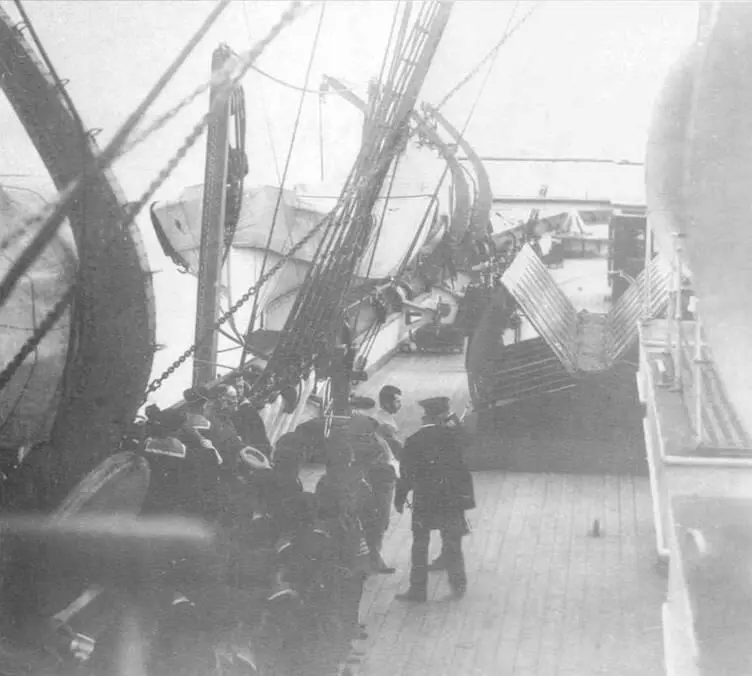 На корабль прибыл цесаревич 1890 г На Памяти Азова во - фото 56