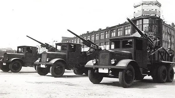 Самоходные зенитные установки 29К 76мм зенитные пушки обр 1931 г на шасси - фото 149