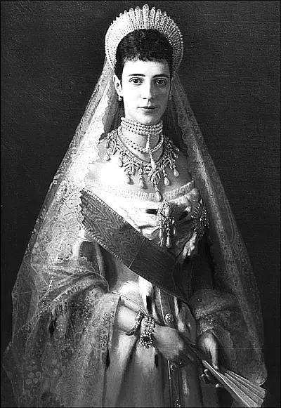 ИН Крамской Портрет императрицы Марии Федоровны 1882 г Став 1 марта 1881 - фото 376