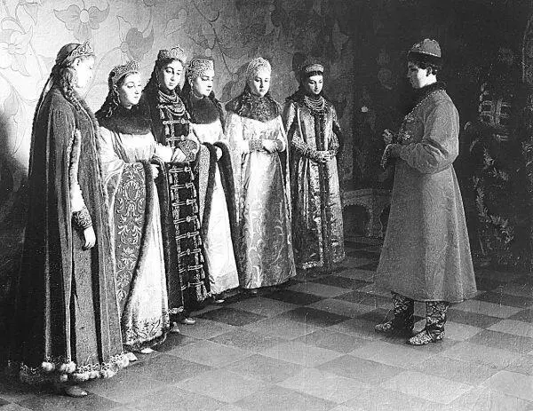 ГС Седов Выбор невесты Алексеем Михайловичем 1882 г ГТГ Последний из - фото 112