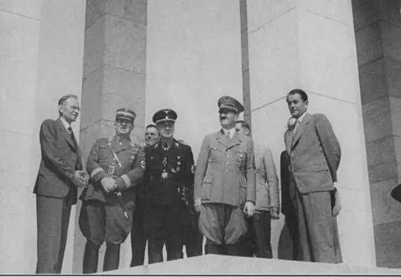 Слева направо проф Брукман мэр Нюрнберга В Либель Риббентроп Гитлер - фото 2