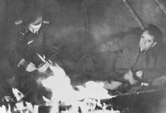 Альберт Шпеер в Финляндии декабрь 1943 Ксавье Дорш Альберт Шпеер и Карл - фото 9