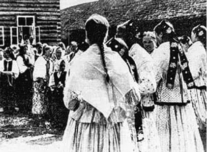 Сбор на Ляльник фото 1902 г Чествование Рожаниц по мнению ряда - фото 102