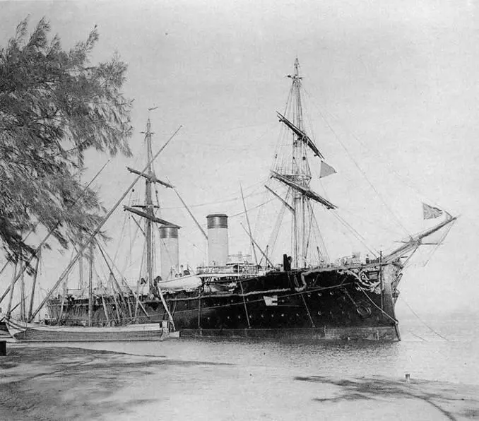 Крейсер Рюрик в Суэцком канале в 1895 г Салют на рейде - фото 105