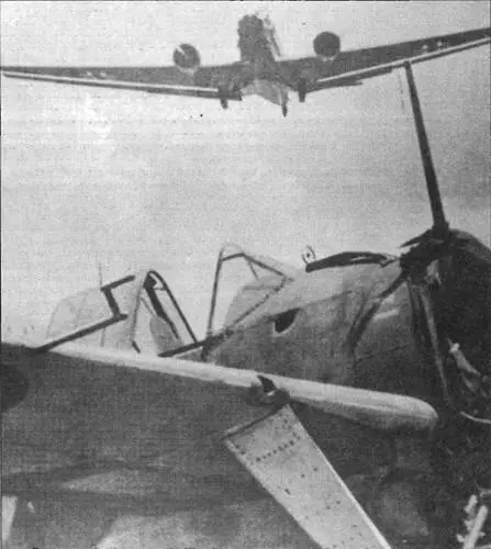 805я эскадрилья получила несколько истребителей Модель 339В в марте 1941 - фото 46