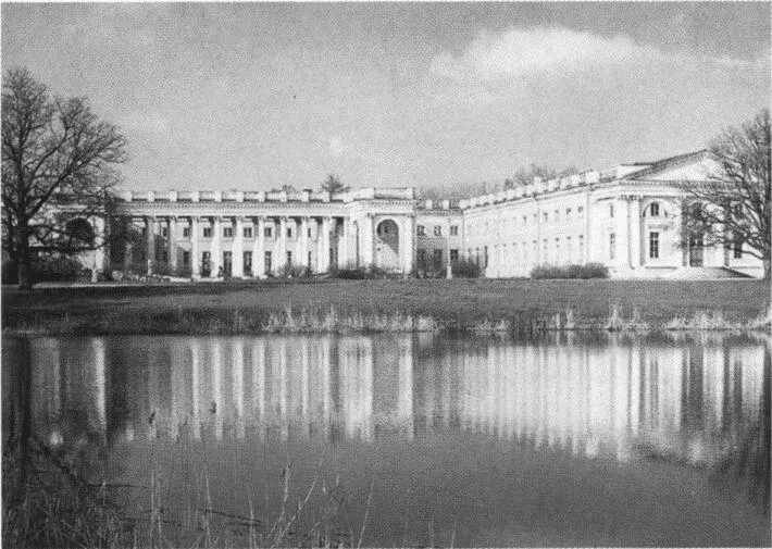 Александровский дворец в Царском Селе Новелла с веткой черёмухи Вторая - фото 43
