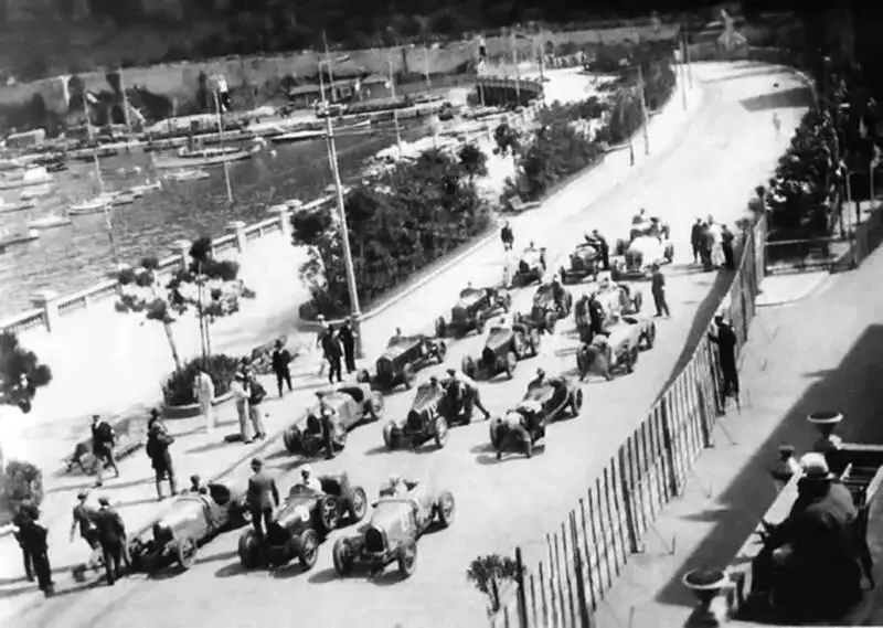 Первый ГранПри Монако Фото 1929 г Первыми на территории будущего Монако в X - фото 51