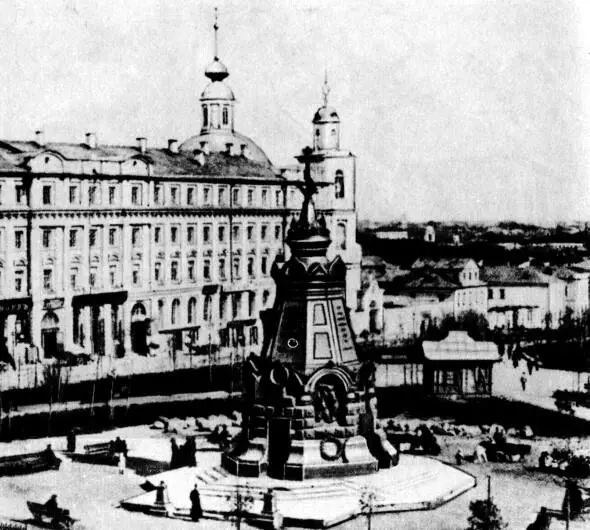 Плевненский памятник за Ильинскими воротами Средства на его сооружение собрали - фото 42