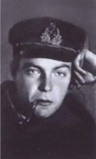 Ефремов в Ленкорани 1925 г Удостоверение об окончании школы 1924 г Ст - фото 8