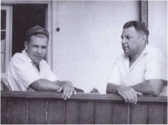 Ефремов с Алланом 1952 г До конца жизни Иван Антонович сохранил страстность - фото 50
