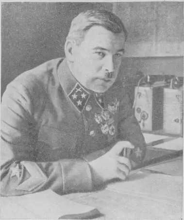 Леонид Александрович Говоров 1942 год Это был олень важный в оперативном - фото 12