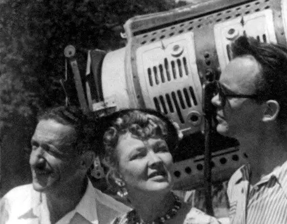 На съемках фильма Жених с того света 60е годы Том Кф Монета 1959 г - фото 49