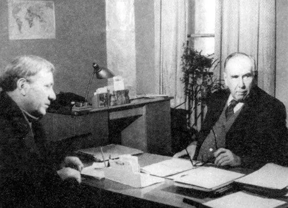 Белоградский Тс Обыкновенные обстоятельства 1981 год Федор Смердяков - фото 85