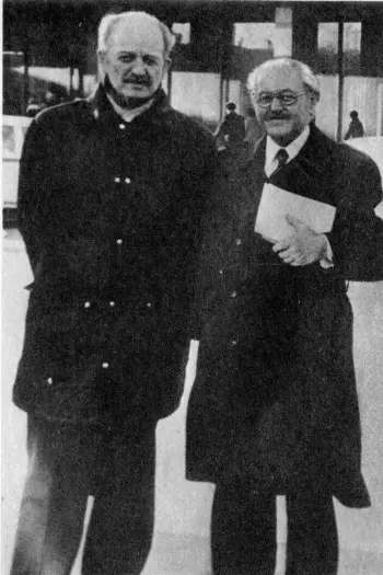Инженермеханик С13 Я С Коваленко и бывший пассажирский помощник капитана - фото 69
