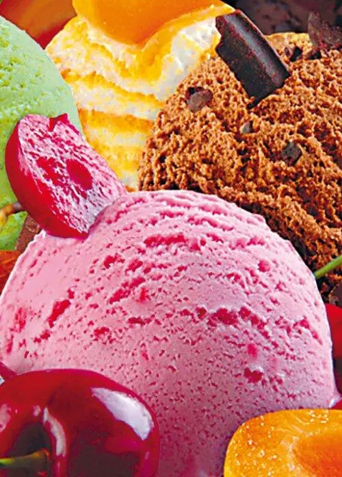 Мороженое с вишней и шоколадом Карамельное мороженое Вафли с мороженым - фото 25