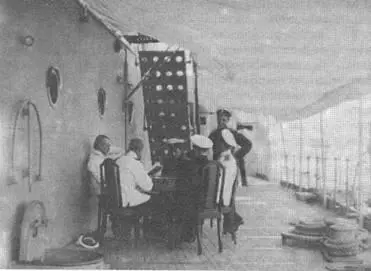 На линкоре Петропавловск В минуты отдыха 19151916 гг Фото С П - фото 42