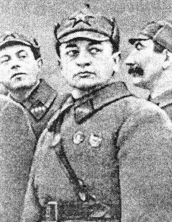 Тухачевский РыдзСмиглы 29 апреля 1920 г в командование Западным - фото 18