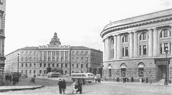 Технологическая площадь 1950е гг Н А Левский 1851 после 1909 - фото 110