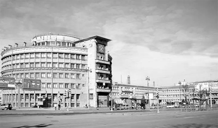 Московский проспект 129 Интерьер рекреационного зала В этом здании - фото 173