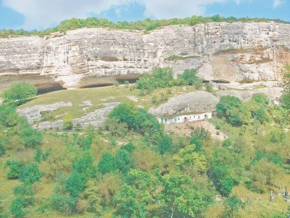 Остатки Поселения Марии Мариамполис в Ущелье Марии около ЧуфутКале - фото 414