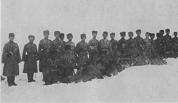 Георгиевские кавалеры казачьей коннопулеметной команды Кавказский фронт 1915 - фото 48