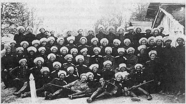 Казаки 5й Хоперской сотни 1го СводноКубанского полка Сербия 1923 г - фото 73