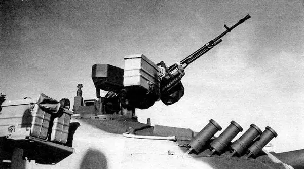 Зенитная установка танка с 127мм пулемётом НСВТ Утёс дистанционного - фото 21
