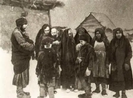 ЖЕРТВЫ ГОЛОДА Газ Русское слово от 22 апреля 1907 г Архив В Яна - фото 12