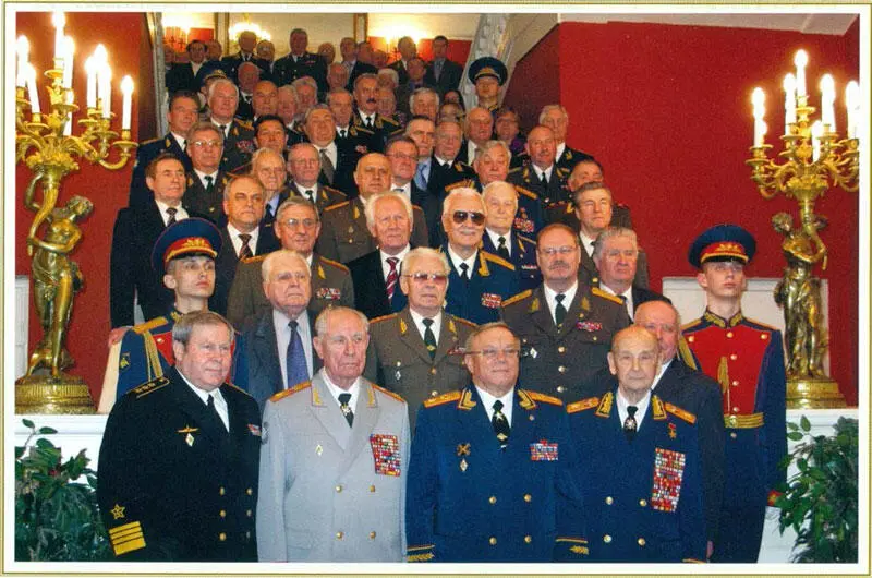 Клуб военачальников Российской Федерации Генерал Анатолий Куликов не утратил - фото 189