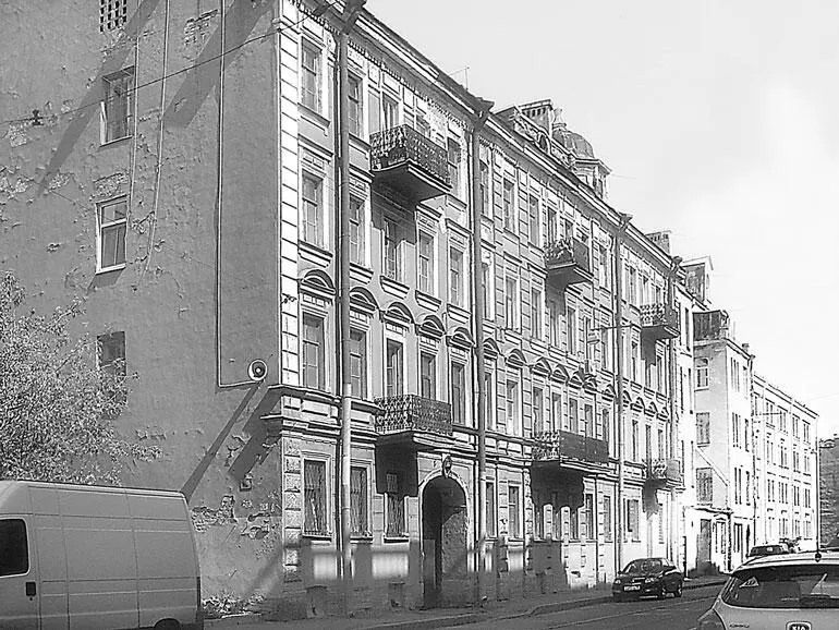 Введенская ул 12 В квартире 49 до 1917 г находилось Петроградское - фото 31