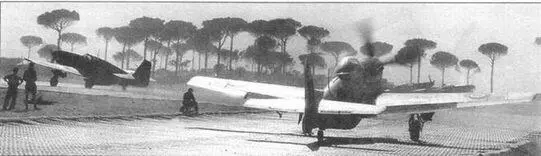Мустанг из Пустынной воздушной армии полевой аэродром в Италии 1945 год - фото 45
