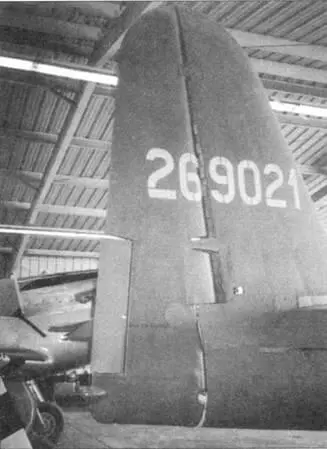 На Р63А высота руля направления такая же как высота киля После установки - фото 225