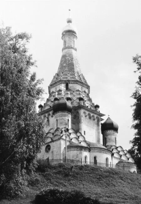 Храм Преображения в с Остров Не сохранились когда то стоявшие здесь дворцы и - фото 34