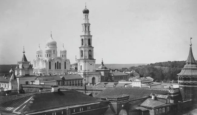 Вид НиколоУгрешского монастыря с северовостока Конец XIX начало XX в 9 - фото 93