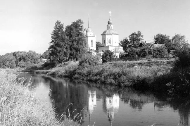 Берново Вид на реку Тьму и церковь Успения Лучше всего непринуждённая и - фото 37