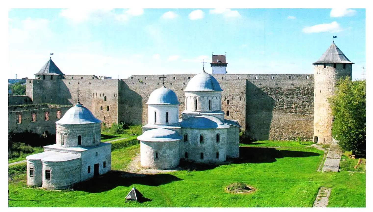 Ивангородская крепость Никольская церковь и Успенский собор Ивангородская - фото 24