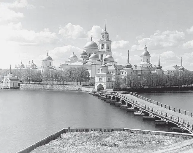 Аскетическая жизнь Нила Сорского началась в девственных лесах в - фото 81
