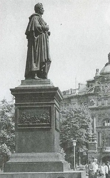 Памятник светлейшему князю генералфельдмаршалу МС Воронову в Одессе - фото 68