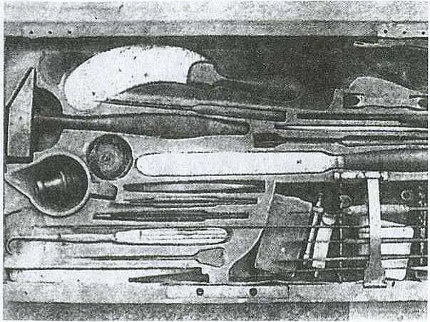 Хирургические инструменты Пирогова которыми он сделал в 1847 году в разгар - фото 86